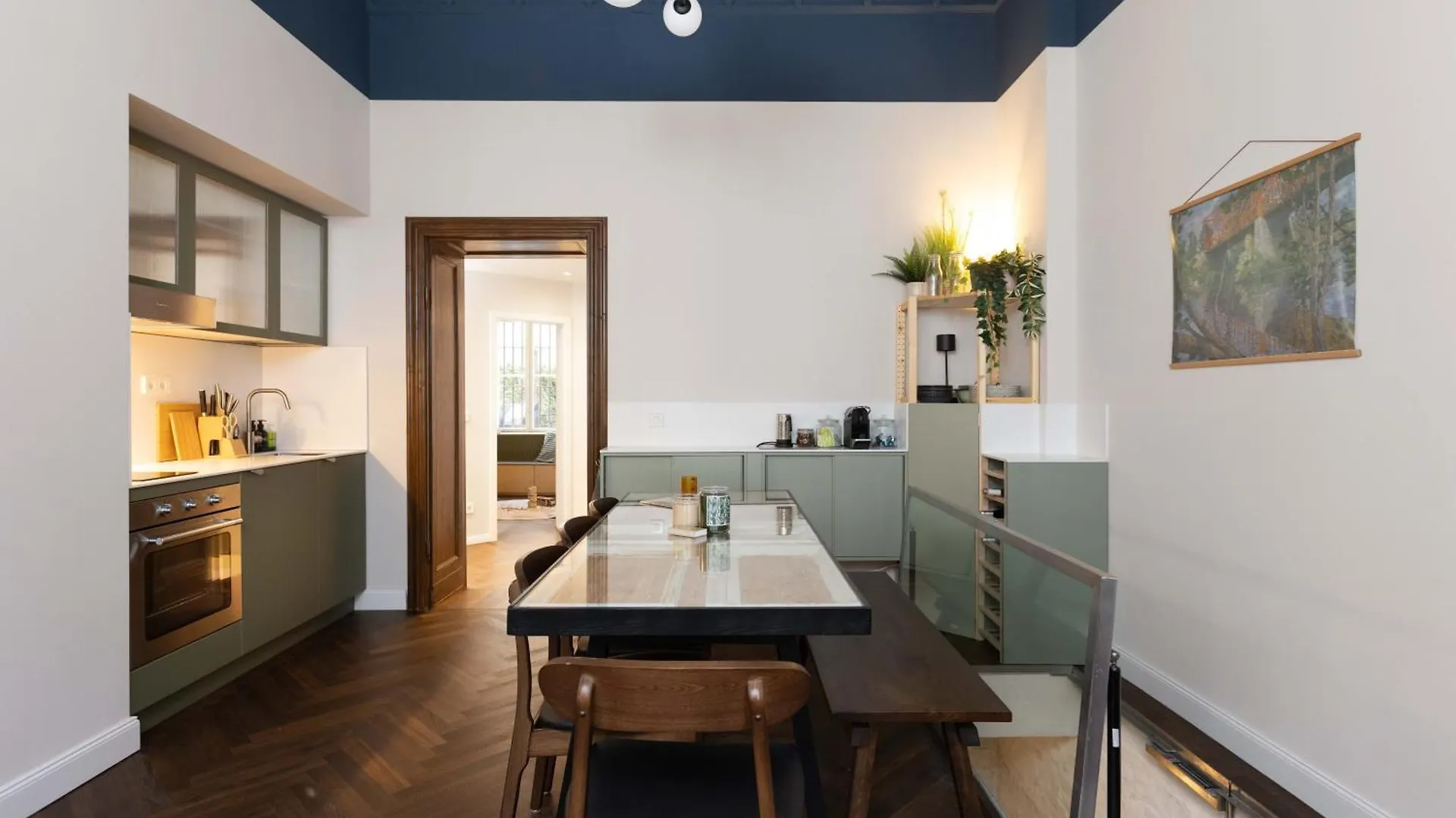 3 Bdr Apt In Prenzlauer Berg With Cinema Berlin